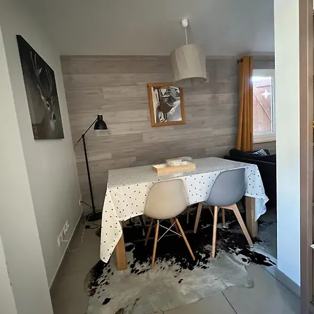 شقة Jaune Genepi - 4 Personnes - 49m2 Et 17m2 Terrasse